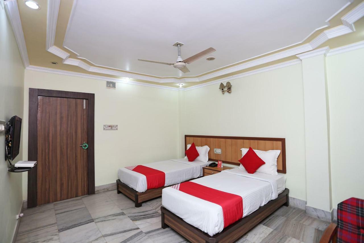 Oyo 24916 Hotel Aquatic Palace Kalyani Εξωτερικό φωτογραφία