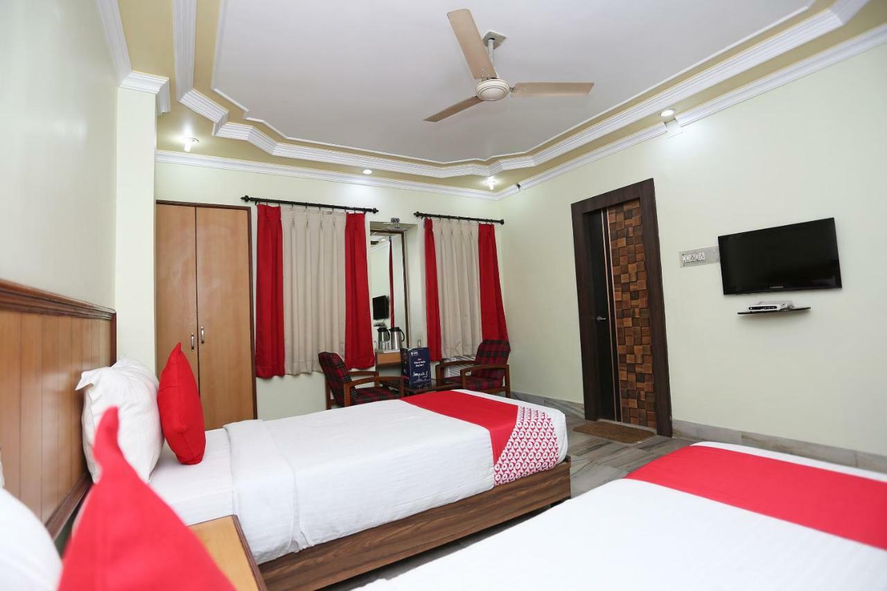Oyo 24916 Hotel Aquatic Palace Kalyani Εξωτερικό φωτογραφία